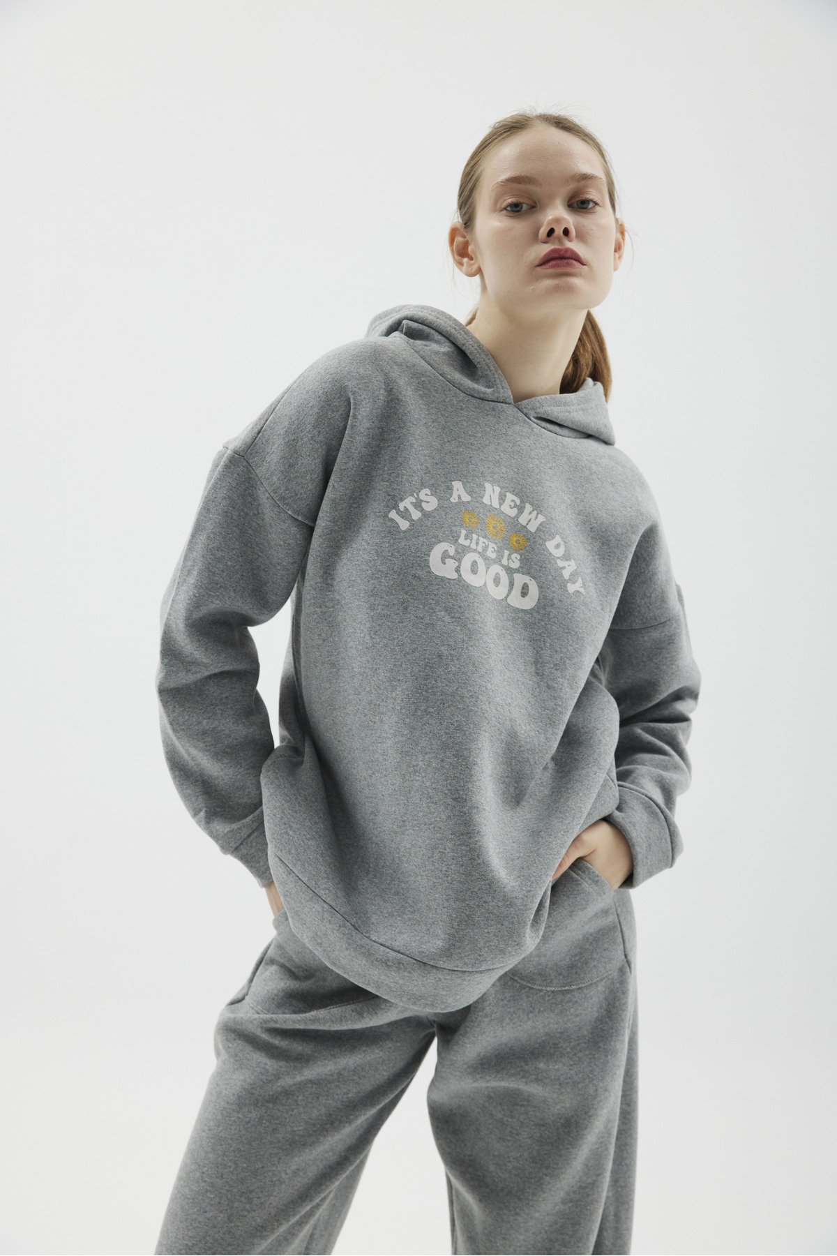 Kapşonlu Grimelanj Baskılı İçi Polarlı Sweatshirt