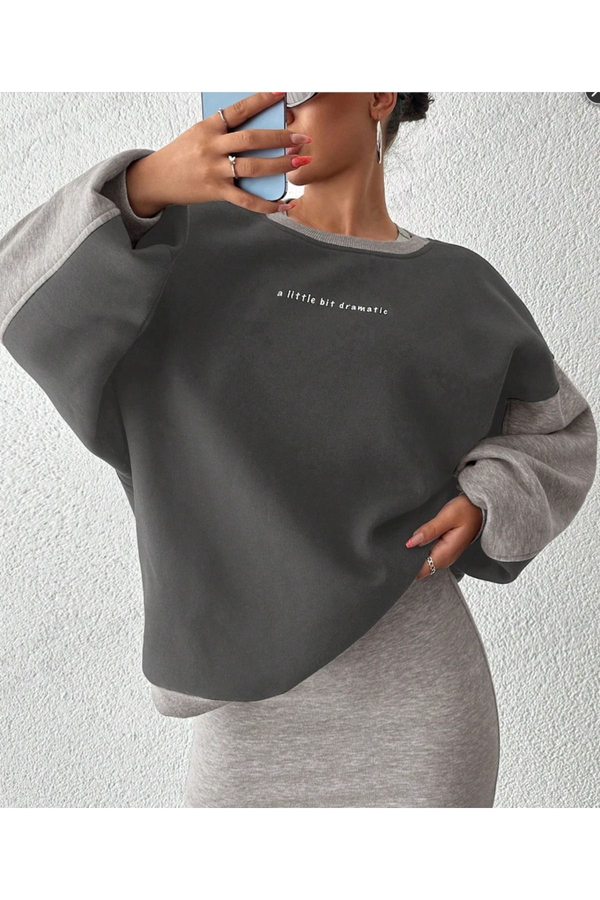 Rahat Kesim Slogan Baskılı Şardonlu Büyük Beden Sweatshirt