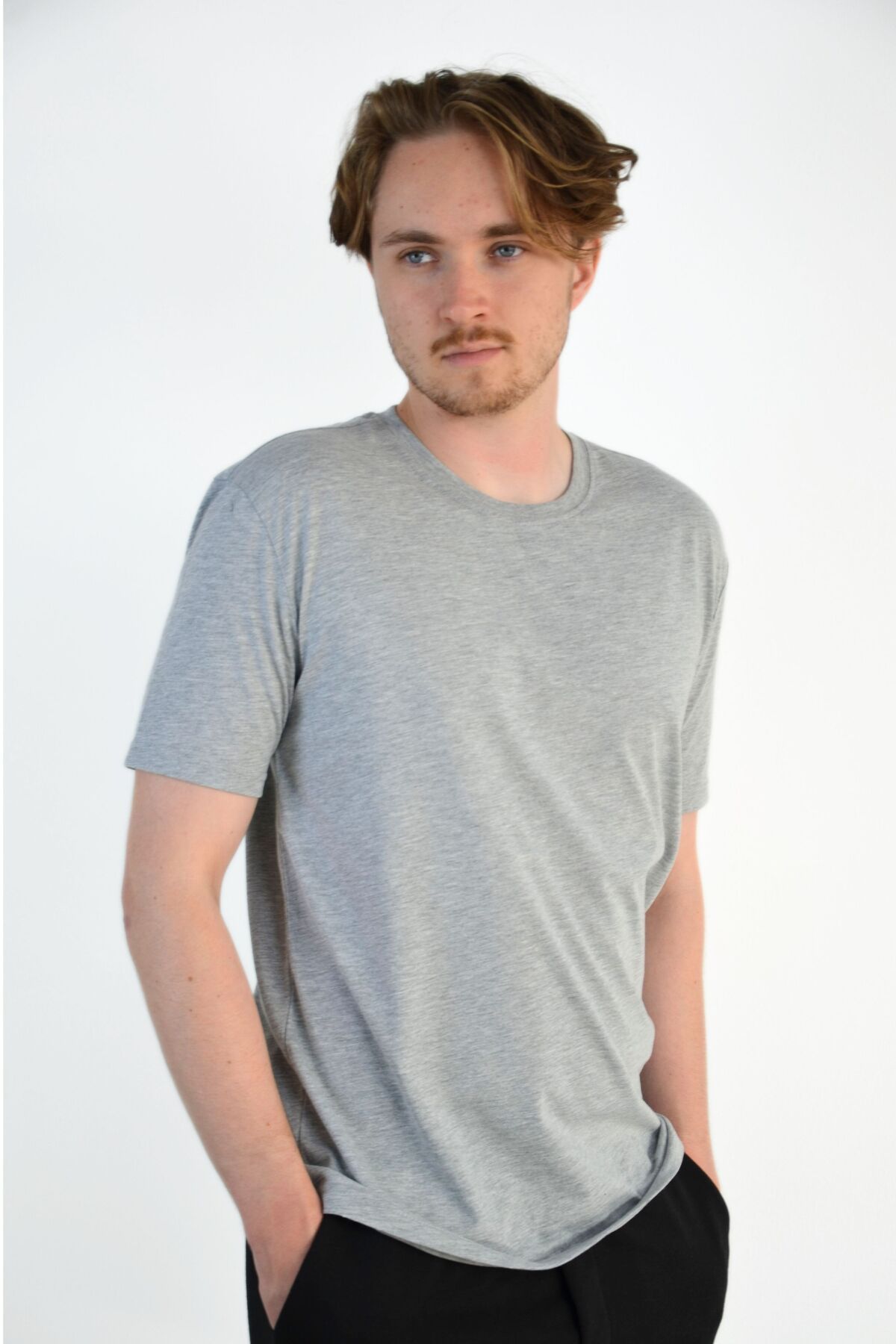 Unisex Düz %100 Pamuk Bisiklet Yaka Basic Tişört